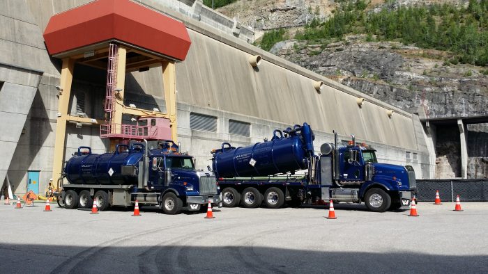 D&L vacuum trucks at a hydroelectric dam site